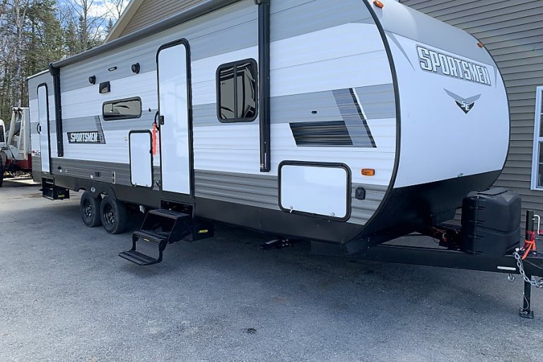 2021 26' Sportsmen Camper | Maine Campah Rentals