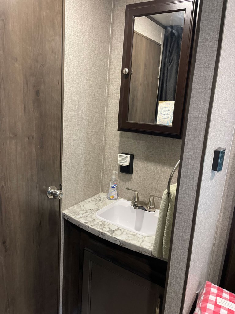 Jayco 26' Camper Bathroom