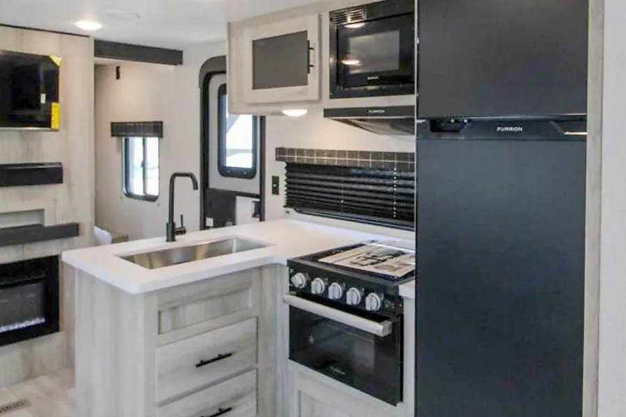 2022 KZ Sportsmen Camper - Interior